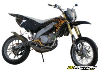 Moto XNUMXcc Peugeot XPS Street  evo XNUMX